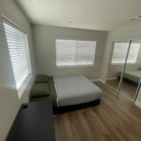 House Downtown Oc Santa Ana 호스텔 외부 사진